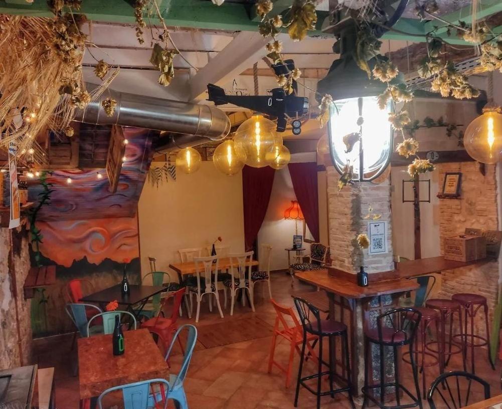 El Refugio De La Cerveza - La Morada De La Cerveza Apartamento Villena Exterior foto